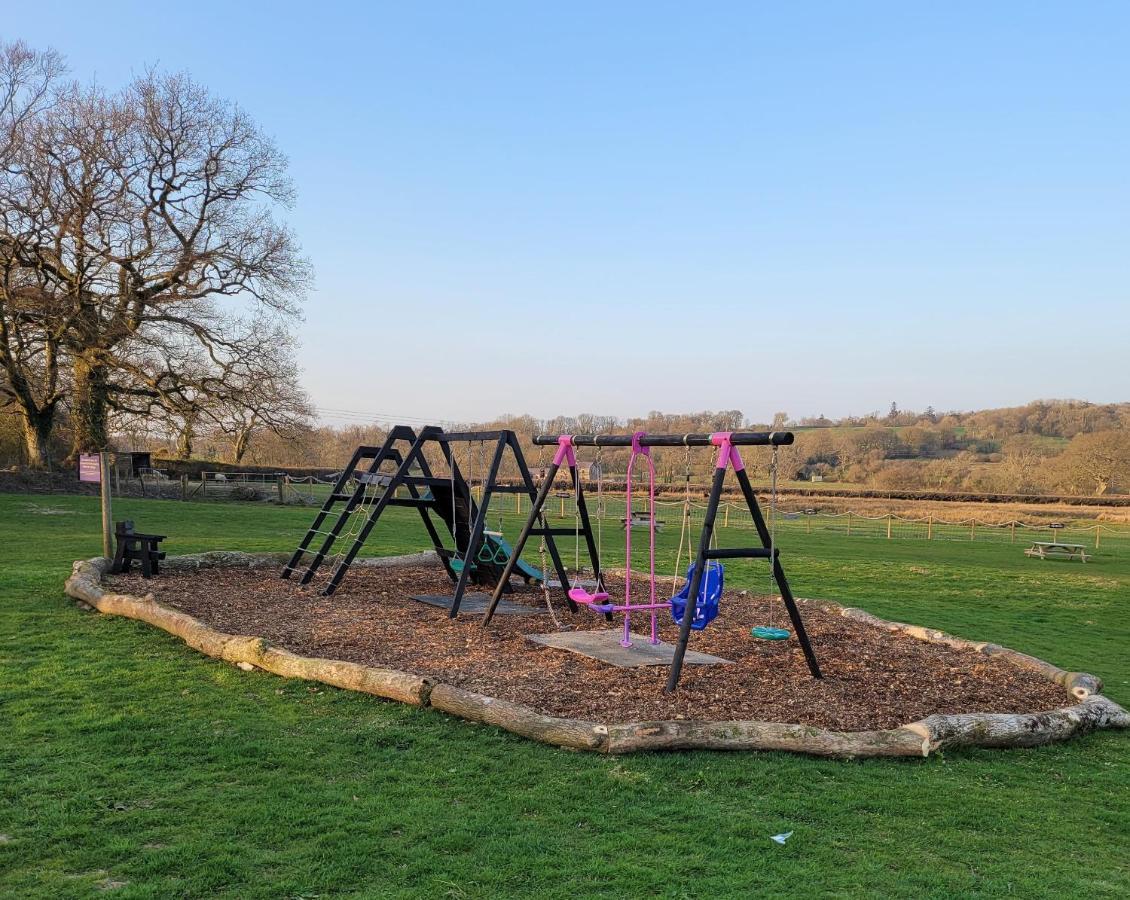 Farmhouse B&B Family Stay Or Romantic Break, On Our Smallholding Close To Narberth Eksteriør bilde