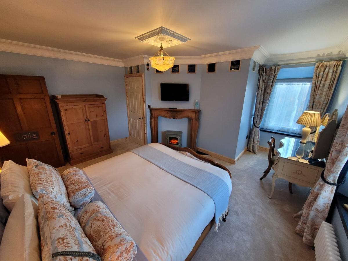 Farmhouse B&B Family Stay Or Romantic Break, On Our Smallholding Close To Narberth Eksteriør bilde