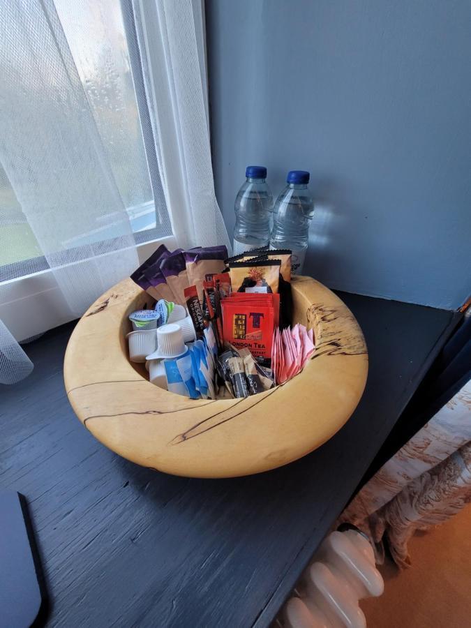 Farmhouse B&B Family Stay Or Romantic Break, On Our Smallholding Close To Narberth Eksteriør bilde
