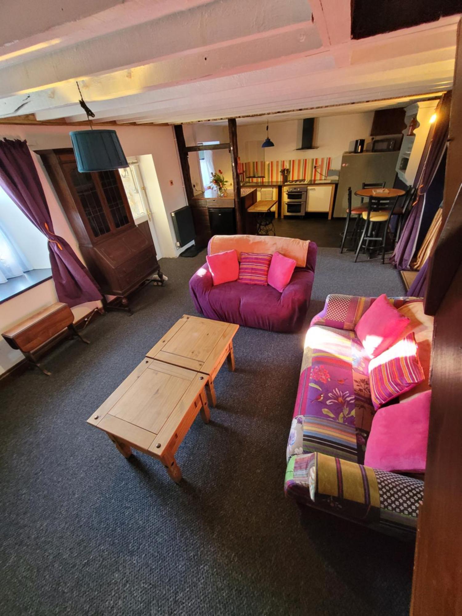 Farmhouse B&B Family Stay Or Romantic Break, On Our Smallholding Close To Narberth Eksteriør bilde